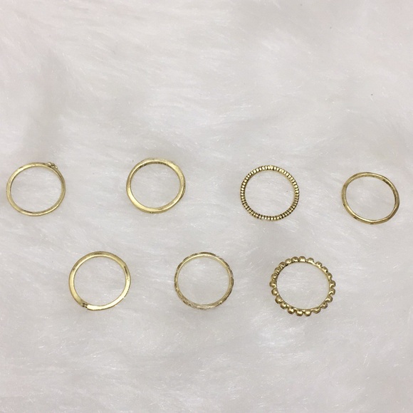 🌹7pc Matted Gold Tone Stacking Rings Set - Picture 12 of 12